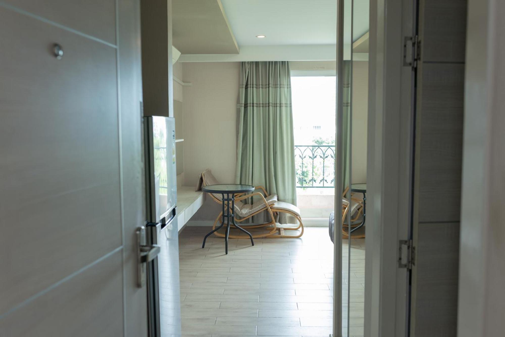 Seven Seas Condo Resort Jomtien Beach Dış mekan fotoğraf